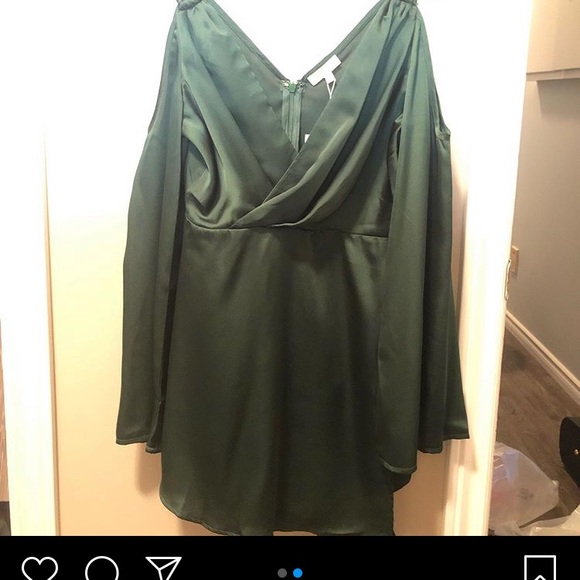 Solaris Style Romper - Picture 2 of 2